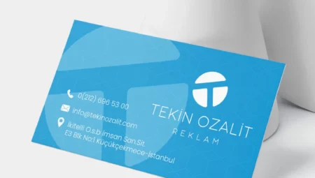 Kartvizit: İlk İzlenimin Gücü ve Profesyonel Kimliğin Anahtarı